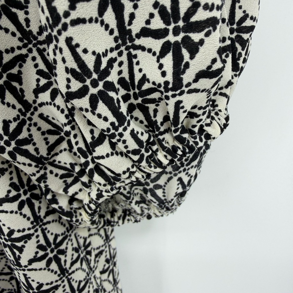 Max Studio NWT Crepe Tiered Maxi Dress Black Ivory Size M - Picture 4 of 12